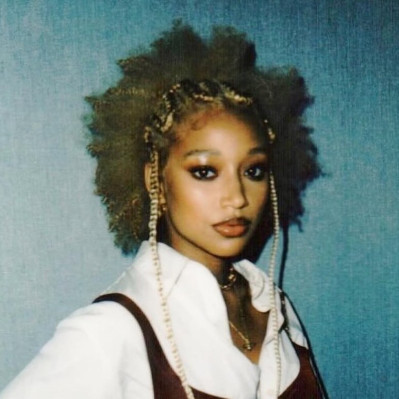 Amandla Stenberg profile Photo