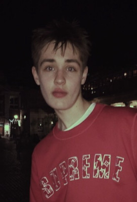 Archie Lyndhurst profile Photo