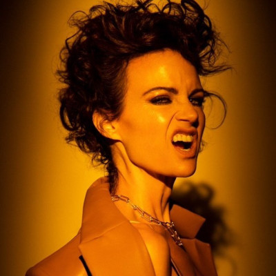 Carla Gugino profile Photo
