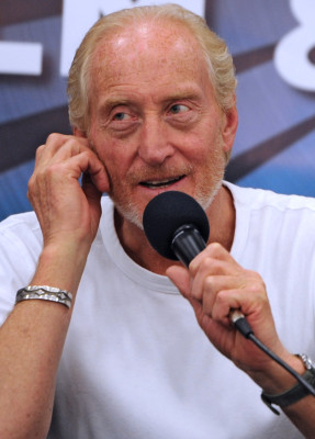 Charles Dance profile Photo