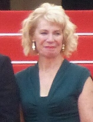 Claire van Kampen profile Photo
