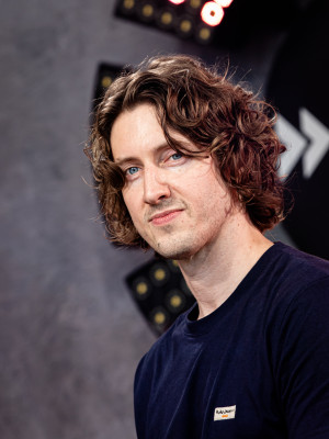 Dean Lewis profile Photo