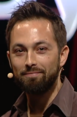 Derek Muller profile Photo