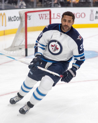 Dustin Byfuglien profile Photo
