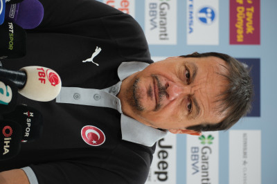 Ergin Ataman profile Photo