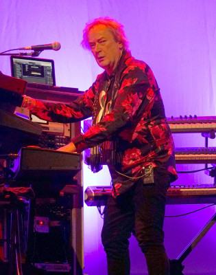 Geoff Downes profile Photo