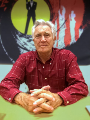 George Lazenby profile Photo