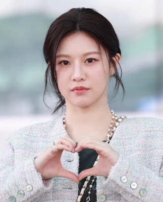 Go Youn-jung profile Photo