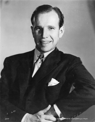Hume Cronyn profile Photo