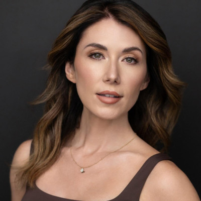 Jewel Staite profile Photo