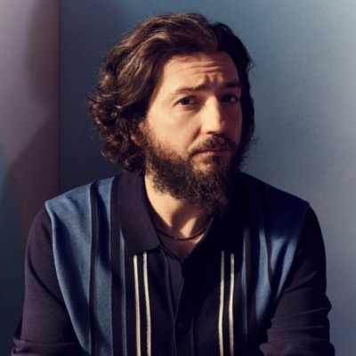 John Magaro profile Photo