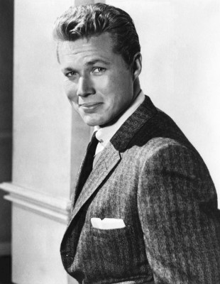John Smith (actor) profile Photo