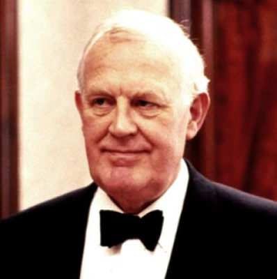 Joss Ackland profile Photo