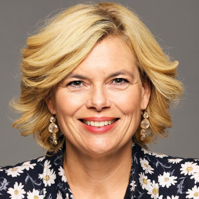 Julia Klöckner profile Photo
