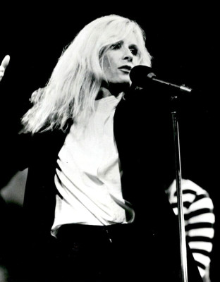 Kim Carnes profile Photo