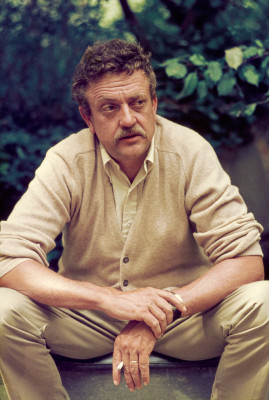 Kurt Vonnegut profile Photo