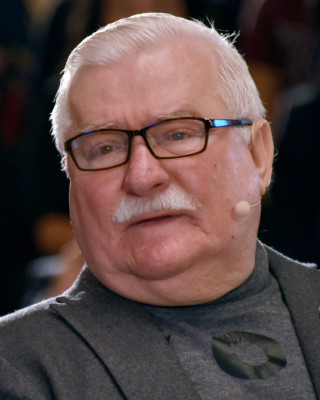 Lech Wałęsa profile Photo