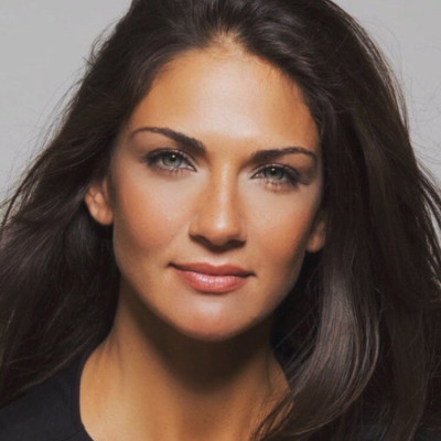 Lorena Bernal profile Photo