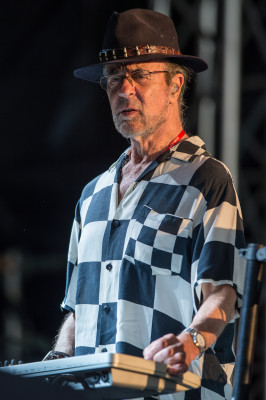 Manfred Mann (musician) profile Photo