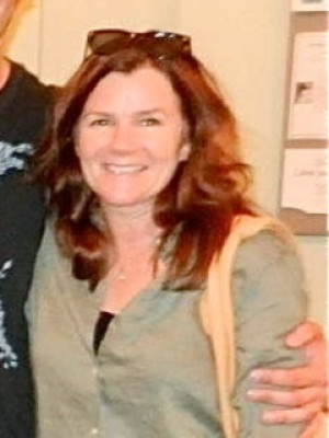 Mare Winningham profile Photo
