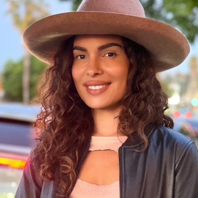 Nadine Velazquez profile Photo