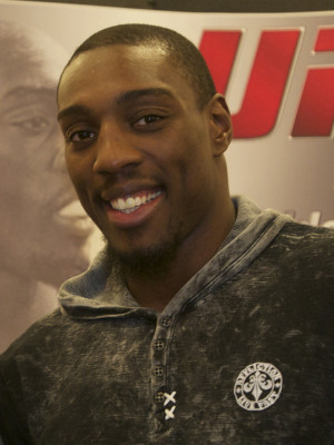 Phil Davis (fighter) profile Photo