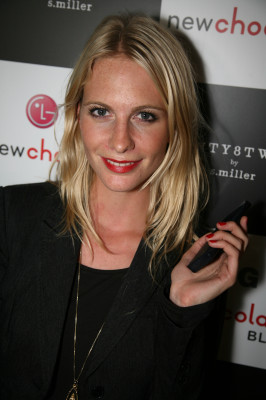 Poppy Delevingne profile Photo