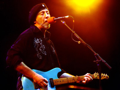 Richard Thompson (musician) profile Photo