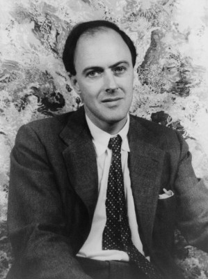 Roald Dahl profile Photo