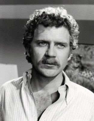 Robert Foxworth profile Photo