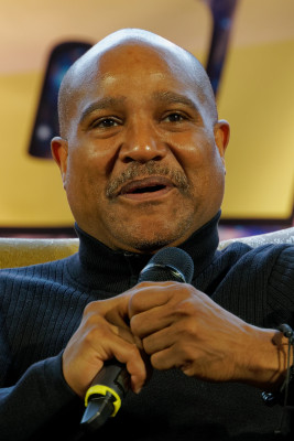 Seth Gilliam profile Photo