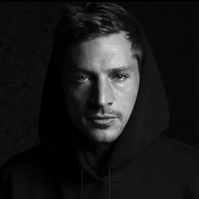 Simon Rex profile Photo