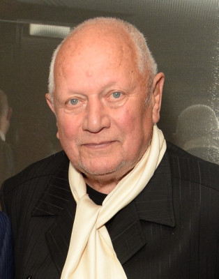 Steven Berkoff profile Photo