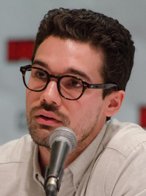 Steven Strait profile Photo