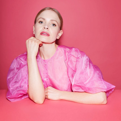 Kate Phillips profile Photo