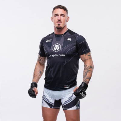 Tom Aspinall profile Photo