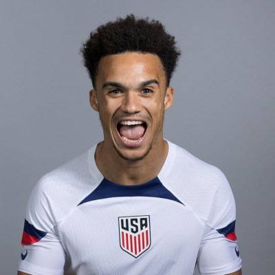 Antonee Robinson profile Photo