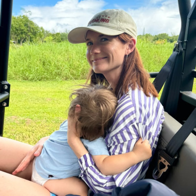 Bonnie Wright profile Photo