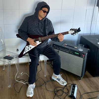 Chad Hugo profile Photo