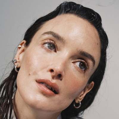 Charlotte Le Bon profile Photo