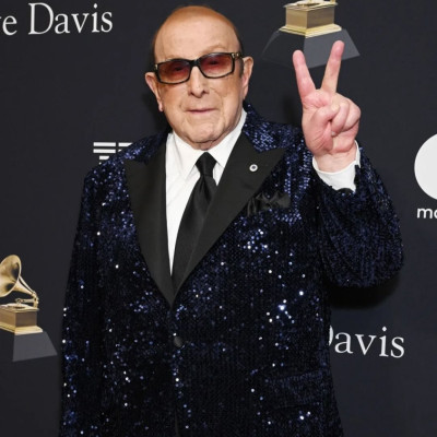 Clive Davis profile Photo