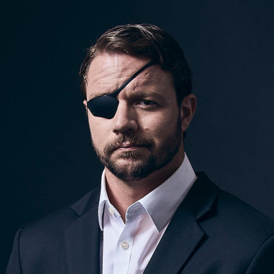 Dan Crenshaw profile Photo