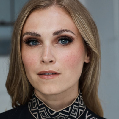 Eliza Taylor profile Photo