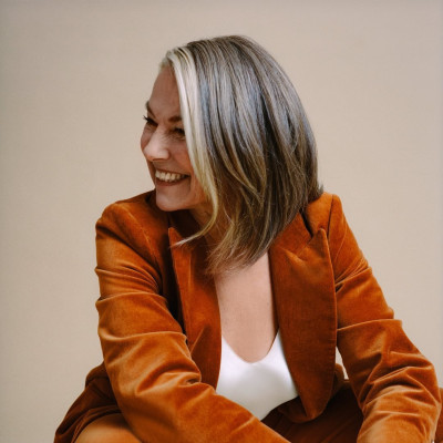 Esther Perel profile Photo