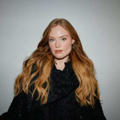 Freya Ridings profile Photo