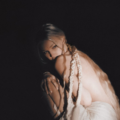 Grace VanderWaal profile Photo