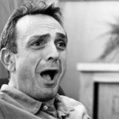 Hank Azaria profile Photo