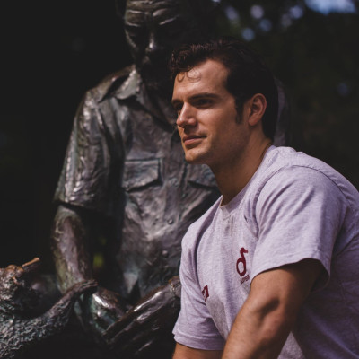 Henry Cavill profile Photo