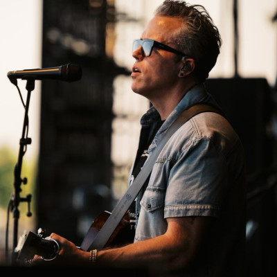 Jason Isbell profile Photo