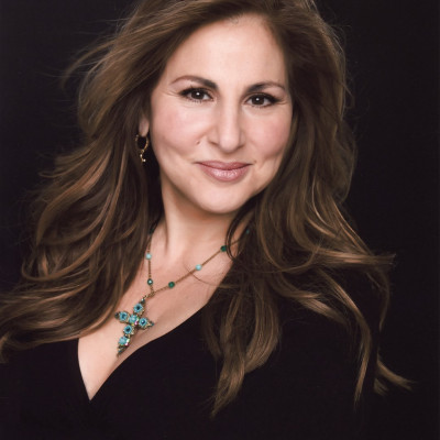 Kathy Najimy profile Photo
